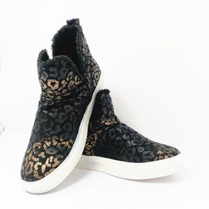 Very G Black Leopard Rica